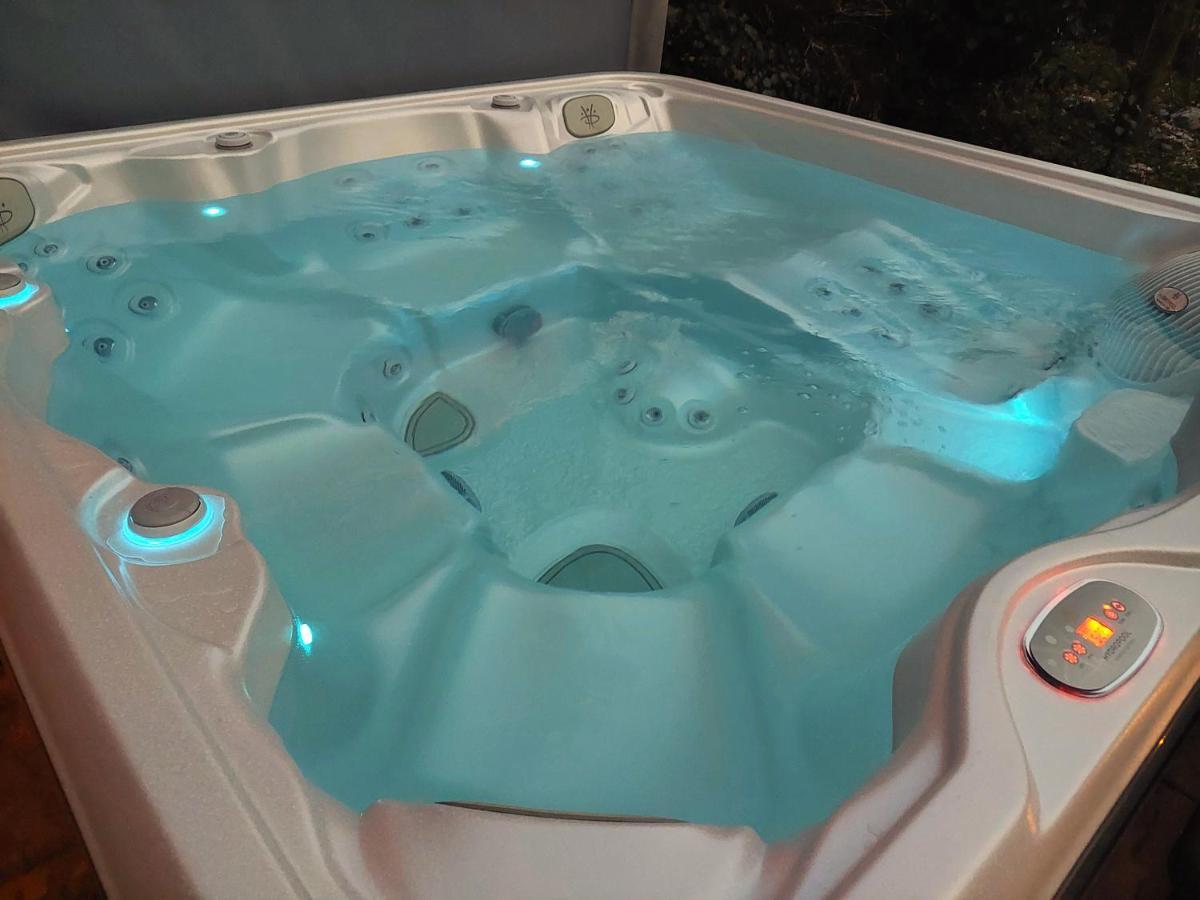 La Casa Rosa Di Segusino With Spa Jacuzzi In Garden Sequsino 외부 사진