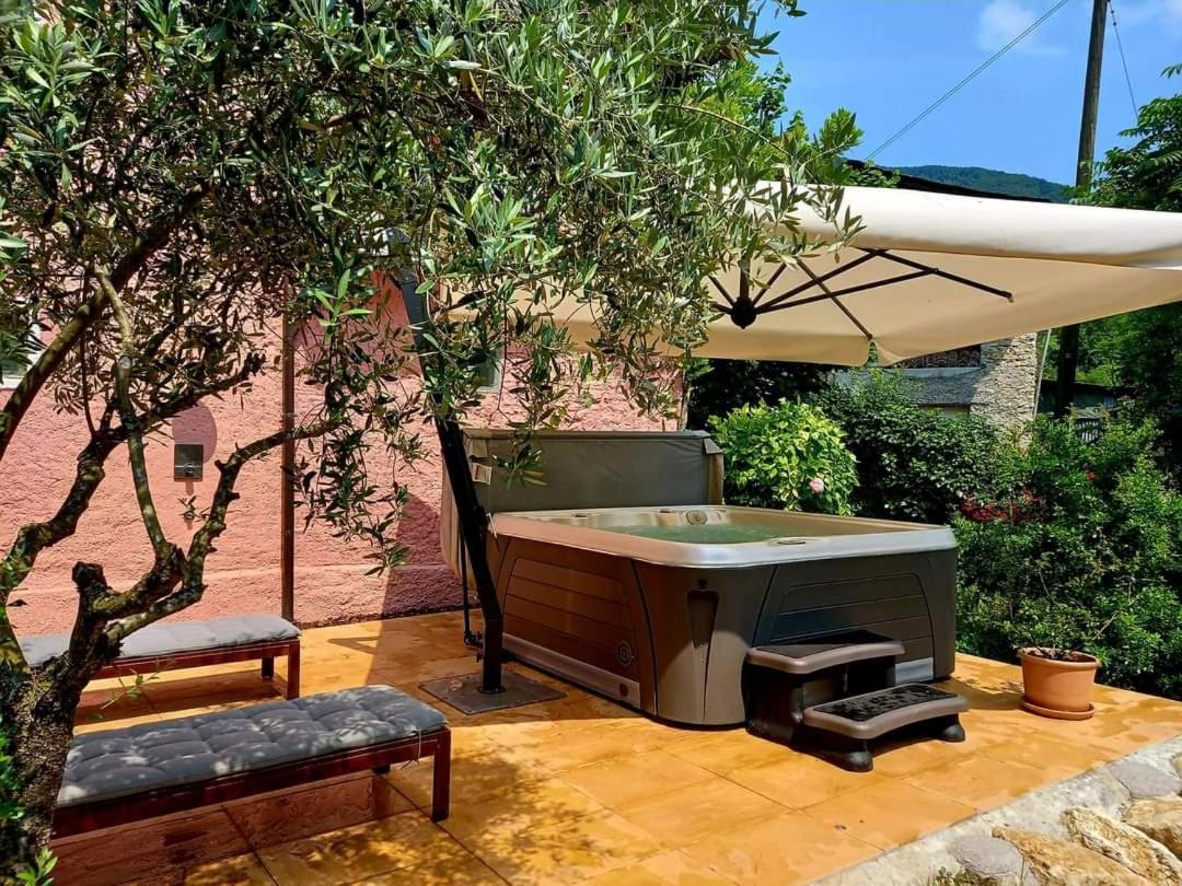 La Casa Rosa Di Segusino With Spa Jacuzzi In Garden Sequsino 외부 사진